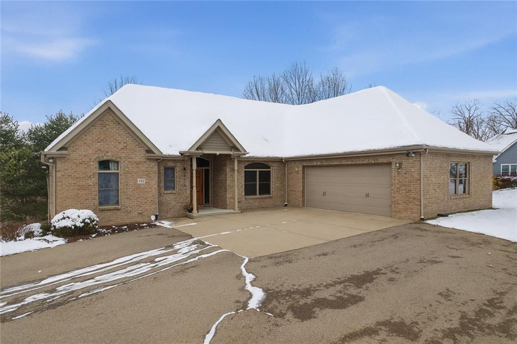 a view of a house with a outdoor space