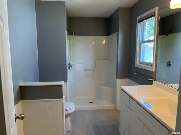 $2,400 | 1704 Tern Place, Springfield, IL 62711