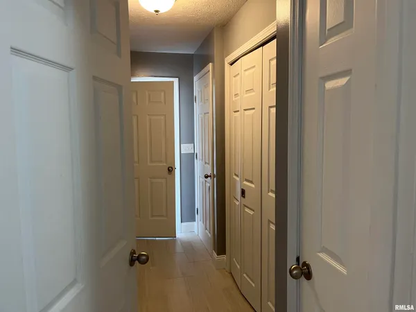 $2,400 | 1704 Tern Place, Springfield, IL 62711