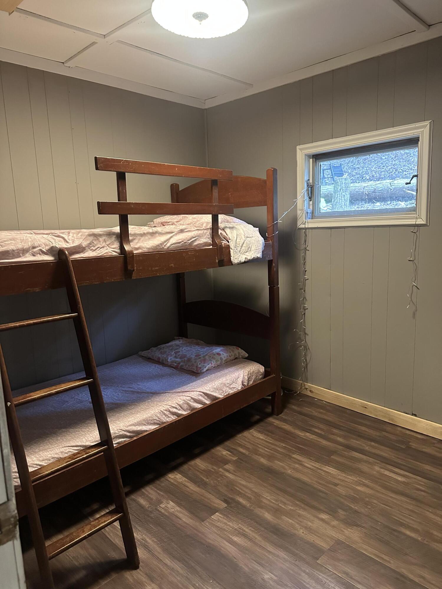 352 R Shell Circle London, KY 40741 - Photo 17 of 41 BUNK ROOM 2