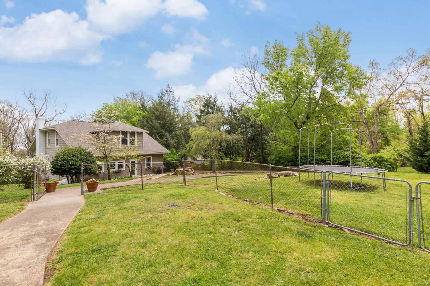 610 West Sunset Road Lookout Mountain, TN 37350 - Photo 26 of 41 610_W_Sunset_Rd_010