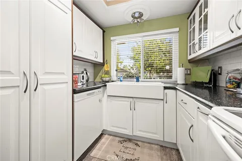 $675,000 | 5824 Vía Sonora, Yorba Linda, CA 92887