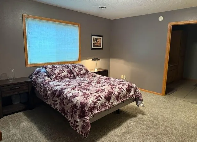 $286,000 | 107 9th Street Southeast, Freeport, MN 56331