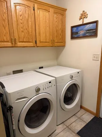 $269,900 | 107 9th Street Southeast, Freeport, MN 56331