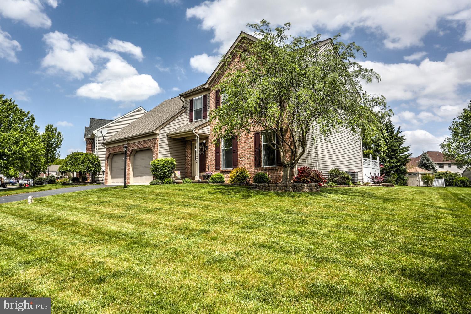 24 Duffield Drive Lititz, PA 17543 - Photo 2 of 49
