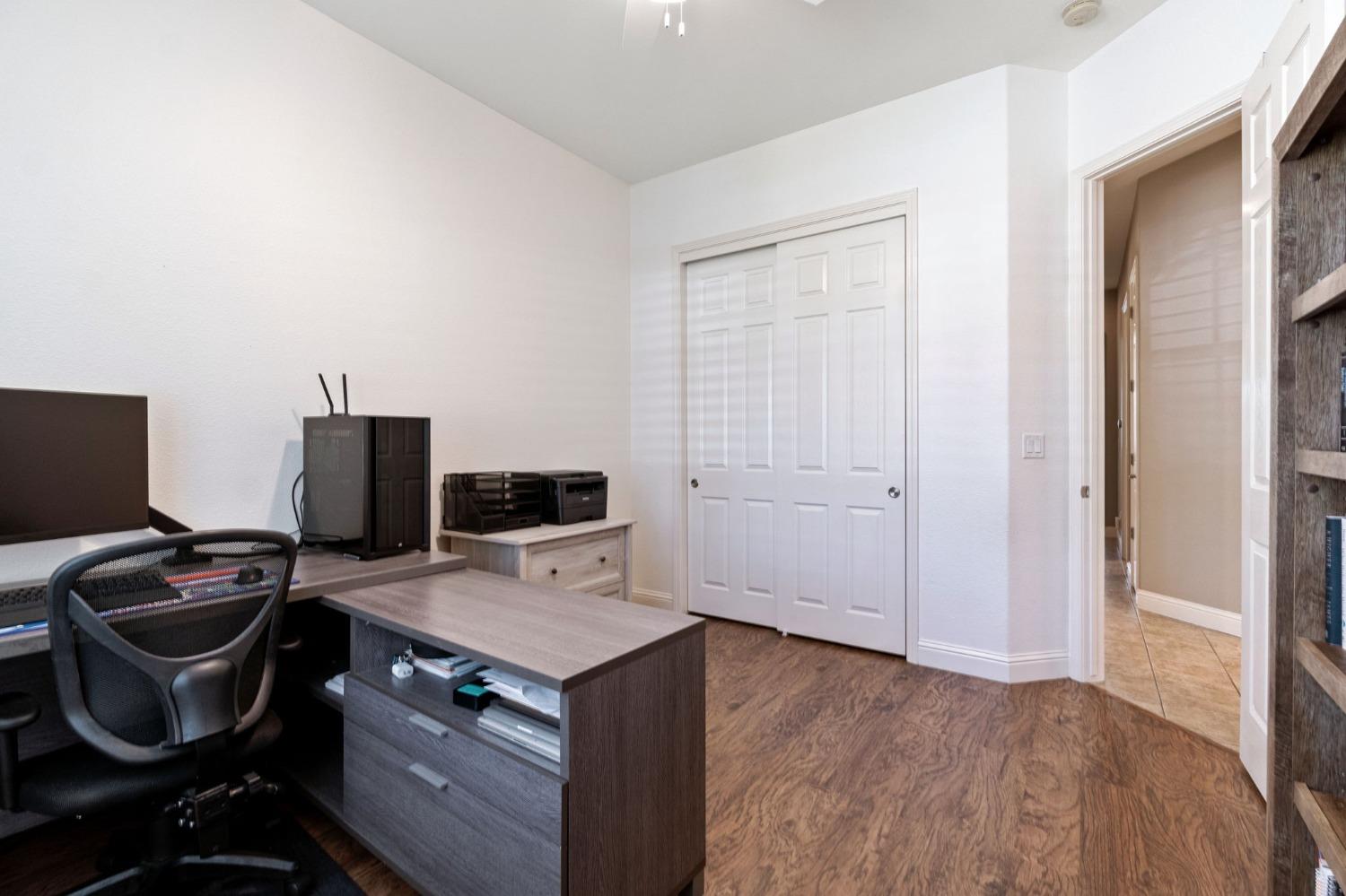 1847 Megan Avenue Clovis, CA 93619 - Photo 29 of 40 a view of a workspace with furniture