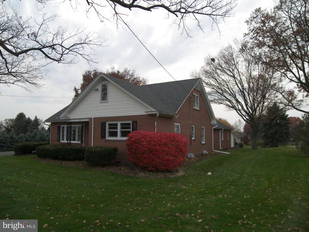312 North Penryn Road Manheim, PA 17545 - Photo 1 of 13 Gallery Image 1
