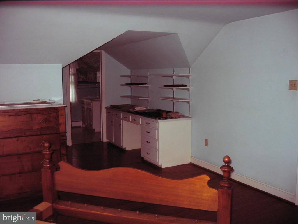 312 North Penryn Road Manheim, PA 17545 - Photo 7 of 13 Gallery Image 7