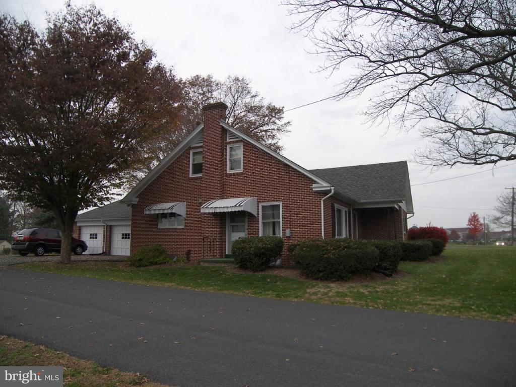 312 North Penryn Road Manheim, PA 17545 - Photo 10 of 13 Gallery Image 10