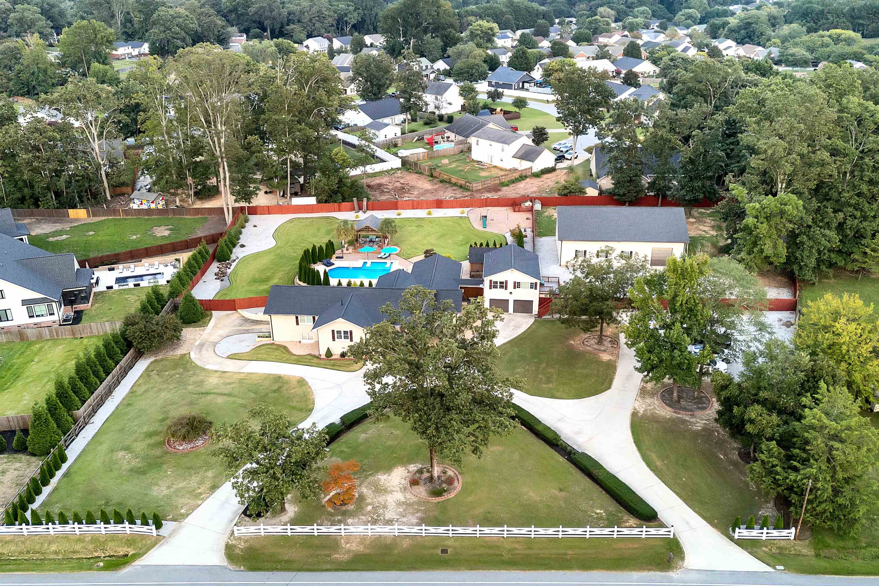 380 Forrester Drive Greenville, SC 29607 - Photo 46 of 50