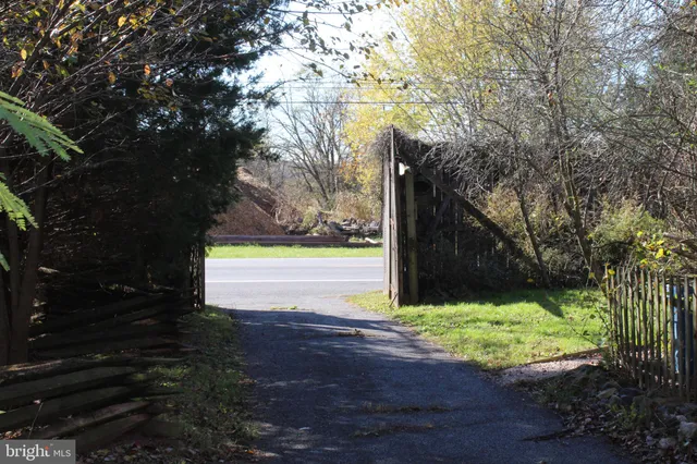 $350,000 | 2746 Baltimore Pike, Gettysburg, PA 17325