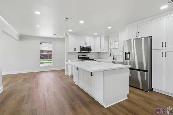 $384,900 | 10555 Barbara Street, Baton Rouge, LA 70815