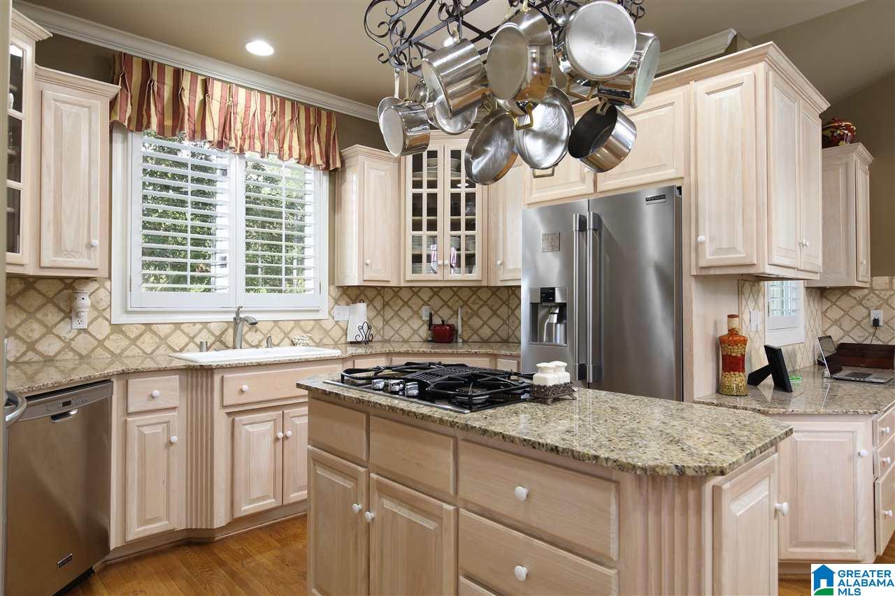 1700 Quail Ridge Drive Gardendale, AL 35071 - Photo 16 of 41