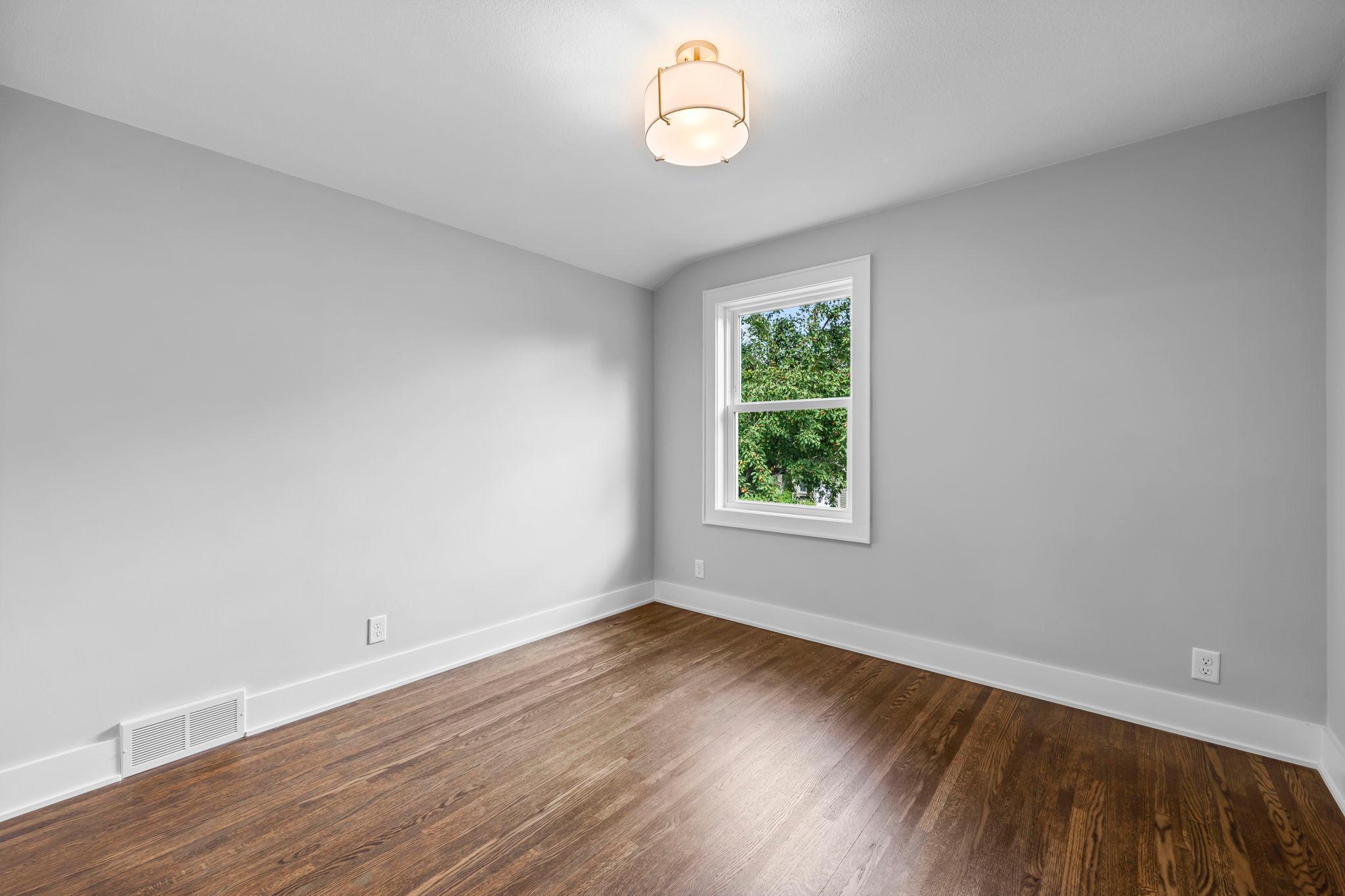 6832 Creston Road Edina, MN 55435 - Photo 37 of 83