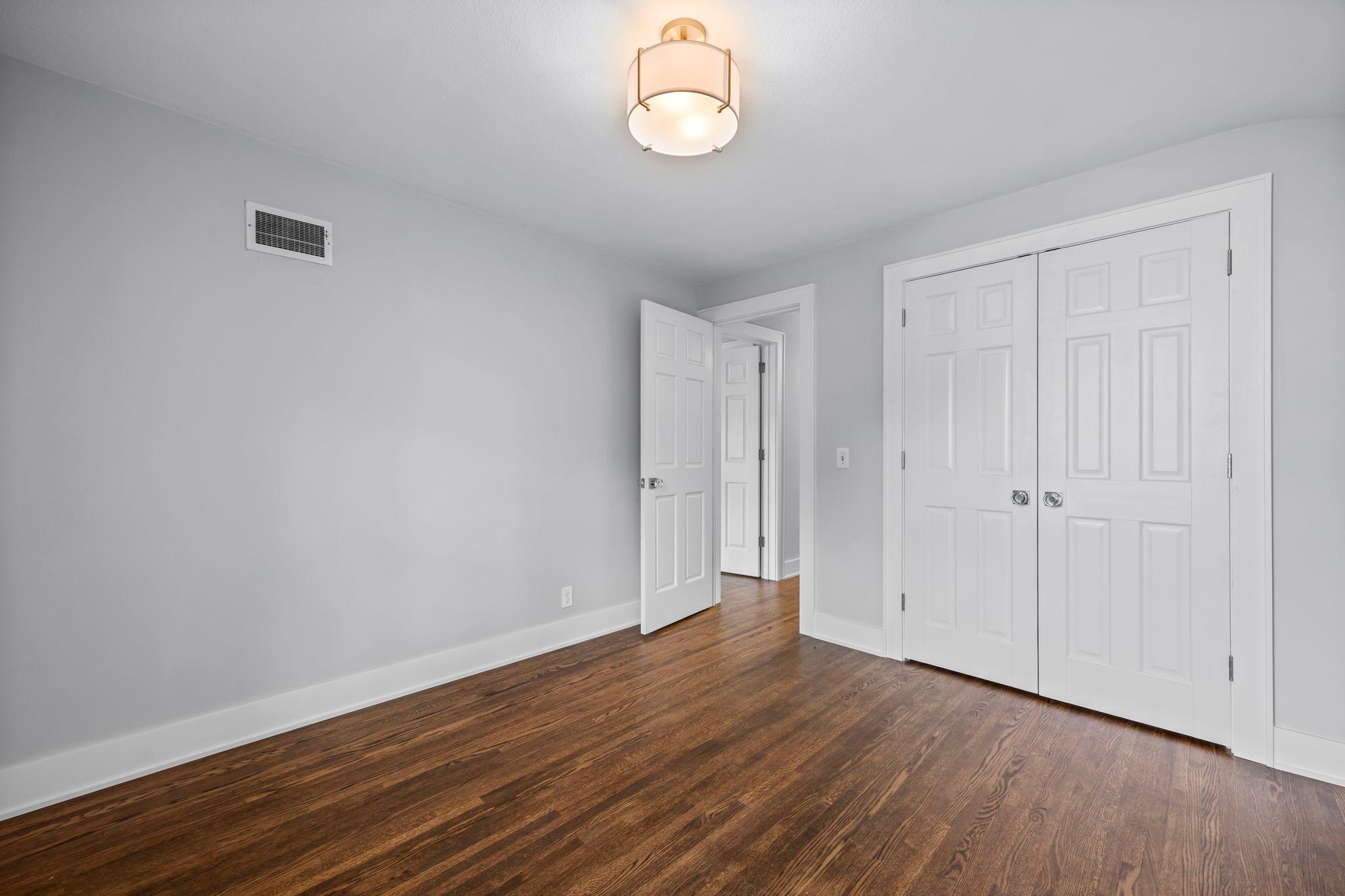 6832 Creston Road Edina, MN 55435 - Photo 38 of 83