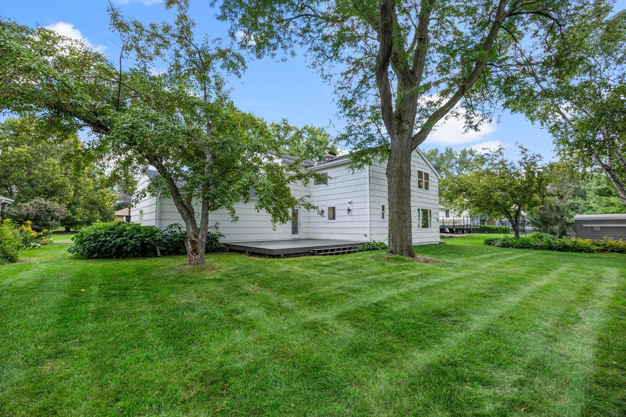 6832 Creston Road Edina, MN 55435 - Photo 48 of 83