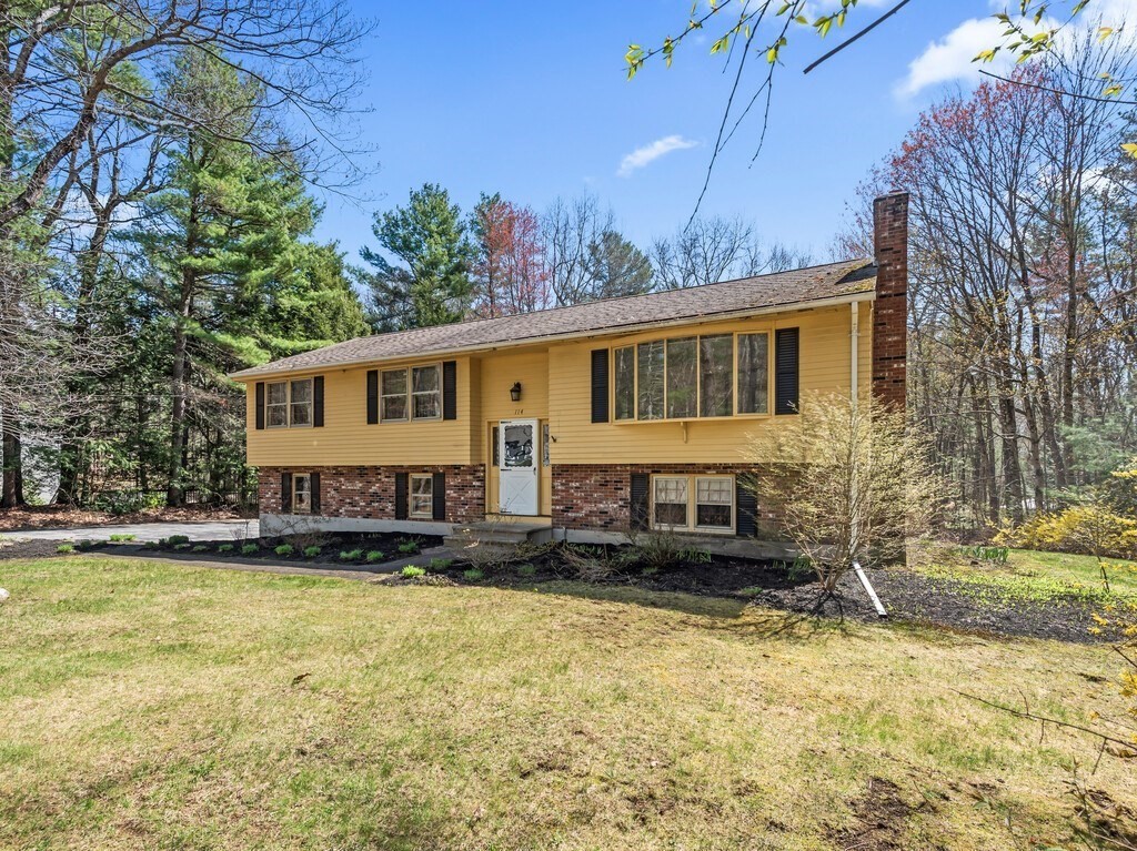 114 Mason Road Holden, MA 01522 - Photo 1 of 27
