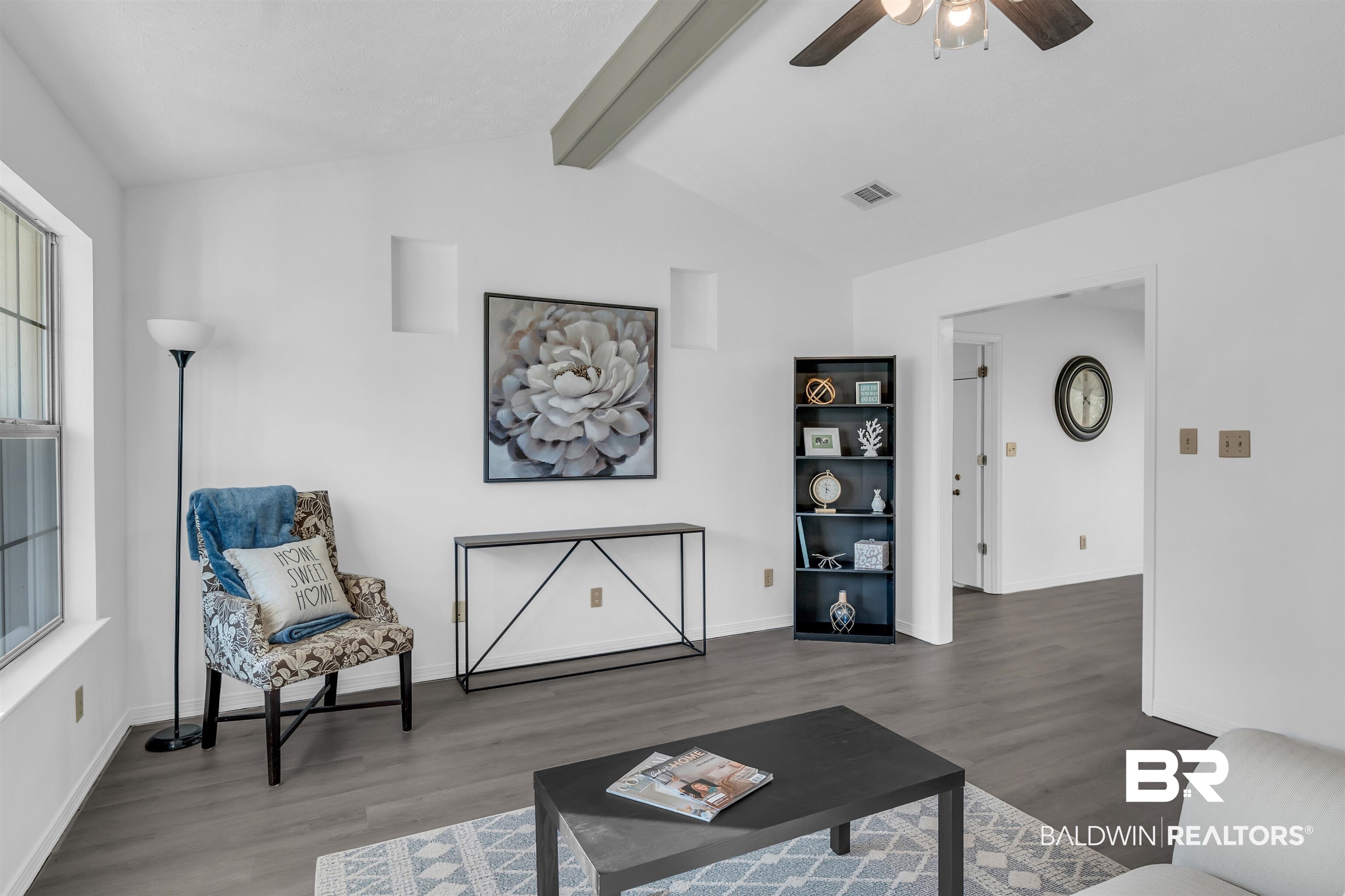 7 Verbena Circle Foley, AL 36535 - Photo 4 of 21 Living Room