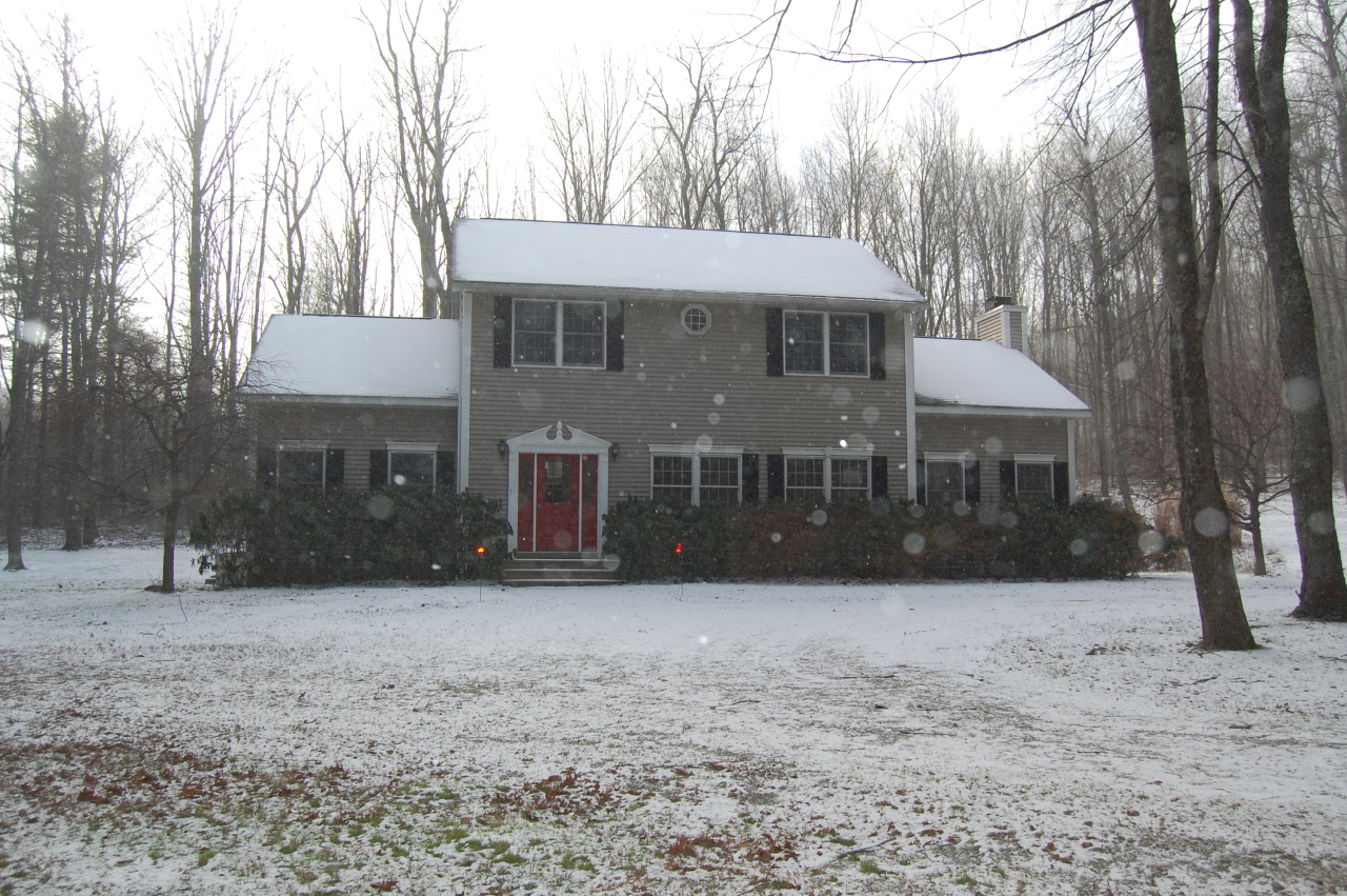 377 South Undermountain Road Sheffield, MA 01257 - Photo 3 of 12 Front View