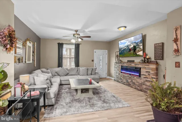 $140,000 | 36 South Coal Street, Port Carbon, PA 17965