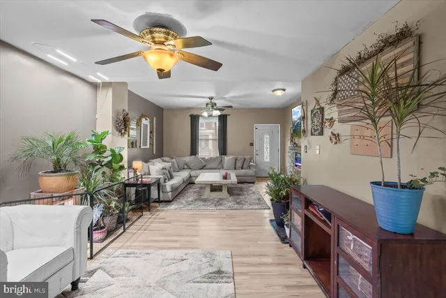 $140,000 | 36 South Coal Street, Port Carbon, PA 17965