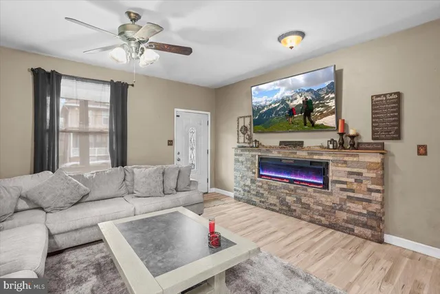 $140,000 | 36 South Coal Street, Port Carbon, PA 17965