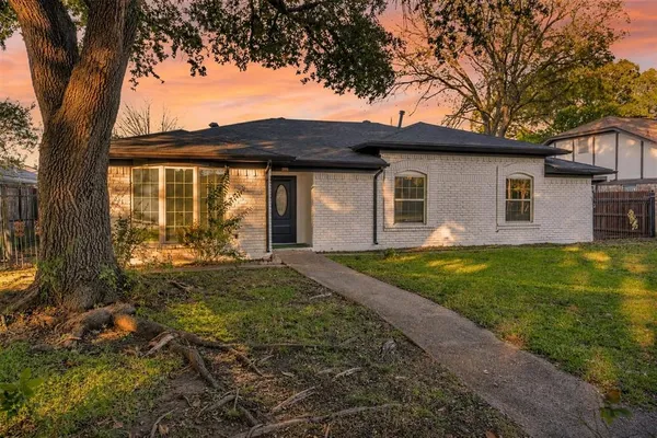 $2,700 | 7171 Elliott Drive, Dallas, TX 75227