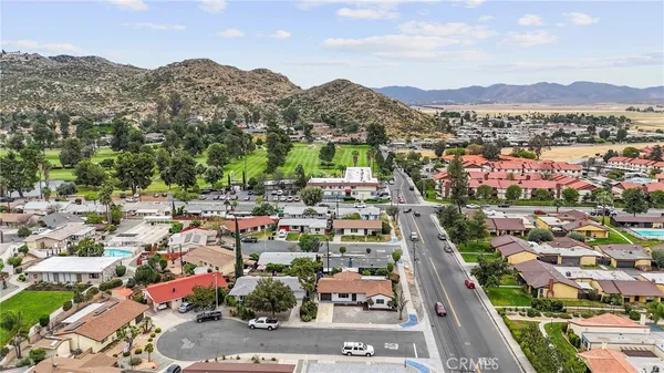 $320,000 | 501 Palmer Drive, Hemet, CA 92543