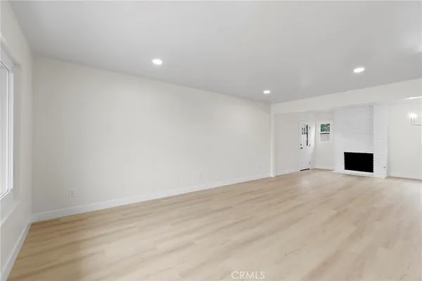 $320,000 | 501 Palmer Drive, Hemet, CA 92543
