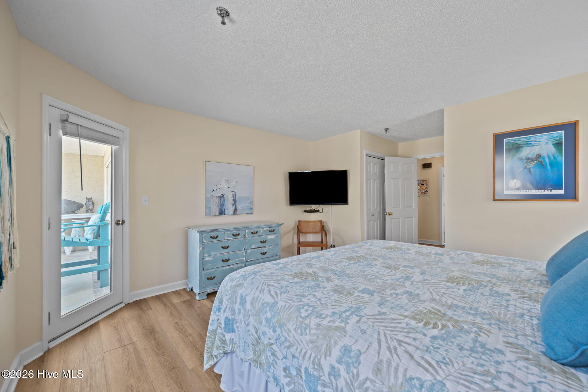 790 New River Inlet Road, Unit 320B North Topsail Beach, NC 28460 - Photo 19 of 46 Bedroom 1