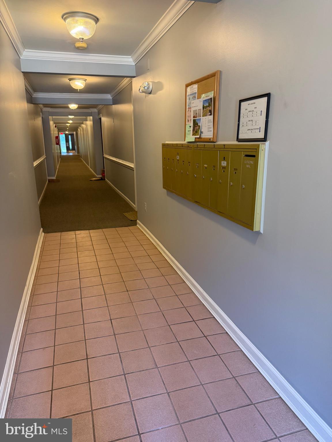 5816 P Royal Ridge Drive Springfield, VA 22152 - Photo 2 of 26 Gallery Image 2
