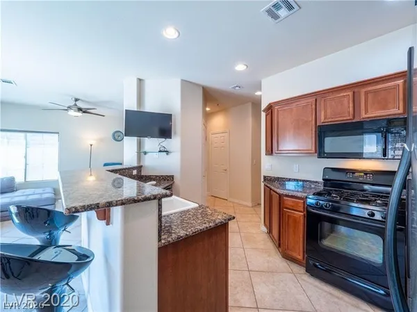 $2,175 | 2573 Upton Court, Henderson, NV 89052