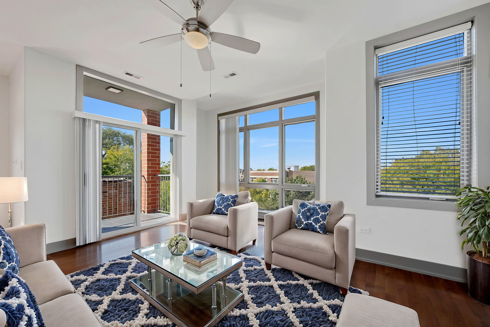 4417 South Indiana Avenue Chicago, IL 60653 - Photo 43 of 56