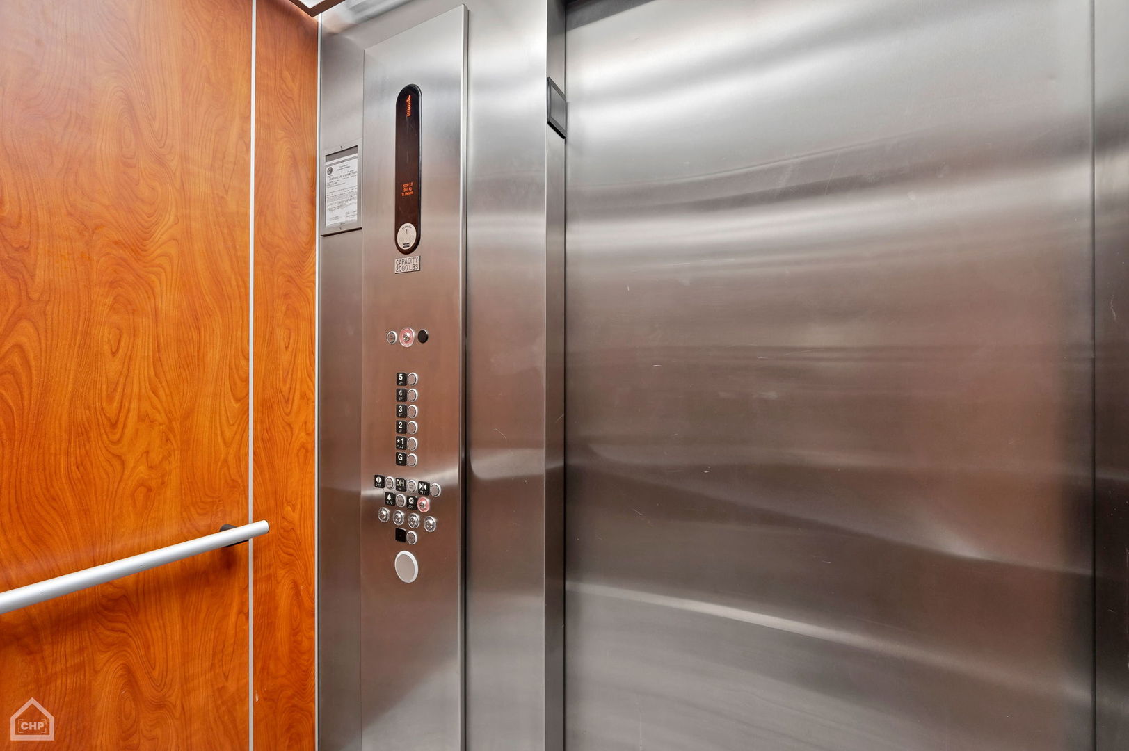 4417 South Indiana Avenue Chicago, IL 60653 - Photo 6 of 56