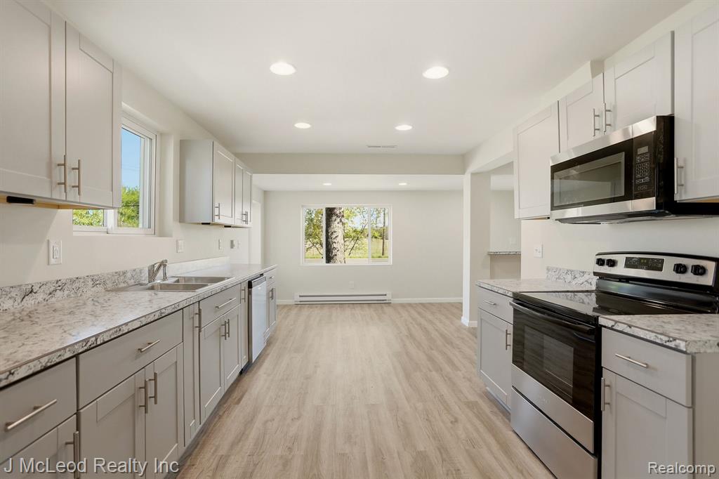 7016 East Dodge Road Mount Morris, MI 48458 - Photo 17 of 67