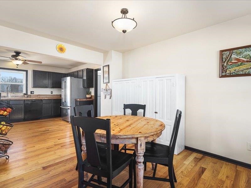 911.41 Melugins Grove Compton, IL 61318 - Photo 23 of 68