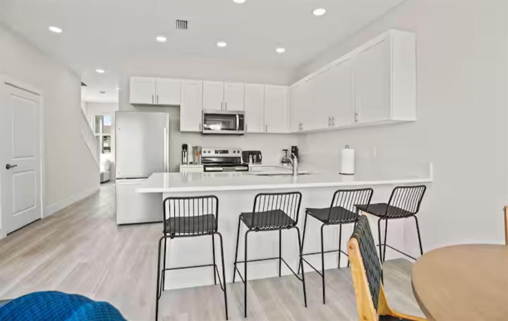 1547 West 26th Court, Unit 2 Riviera Beach, FL 33404 - Photo 3 of 18 kitchen 3