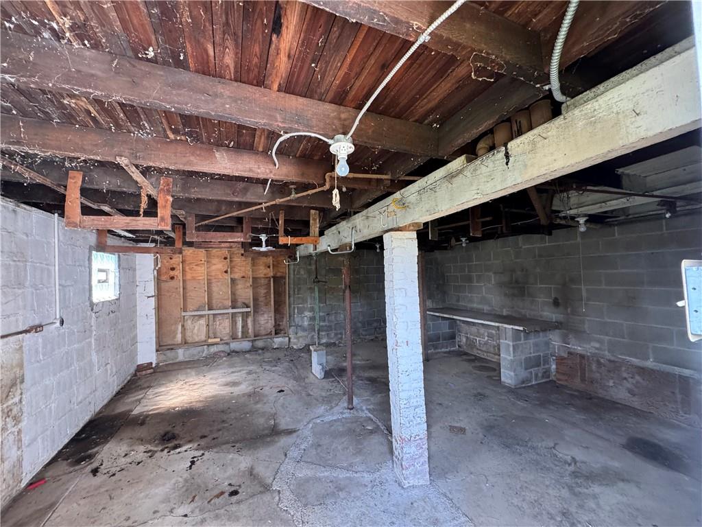 1076-1078 Addison Street Washington, PA 15301 - Photo 32 of 50 a view of construction area