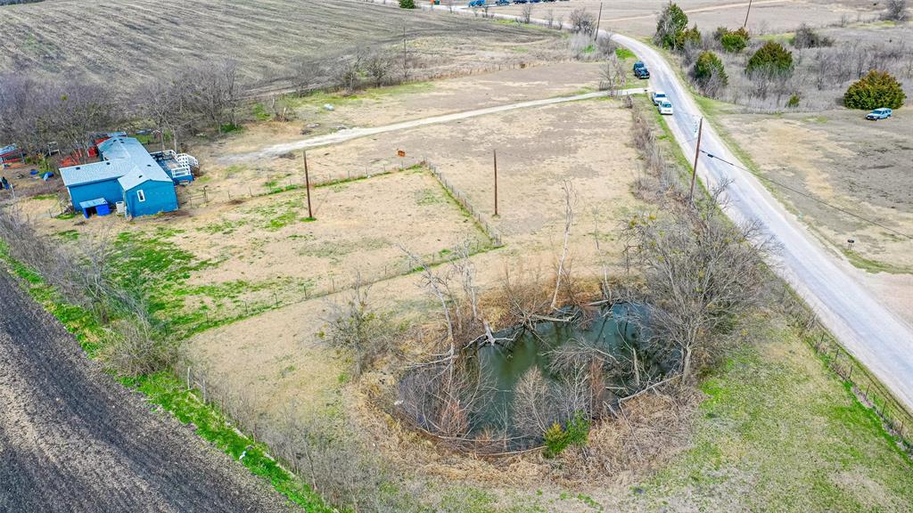 428 Gentry Road Ennis, TX 75119 - Photo 5 of 22