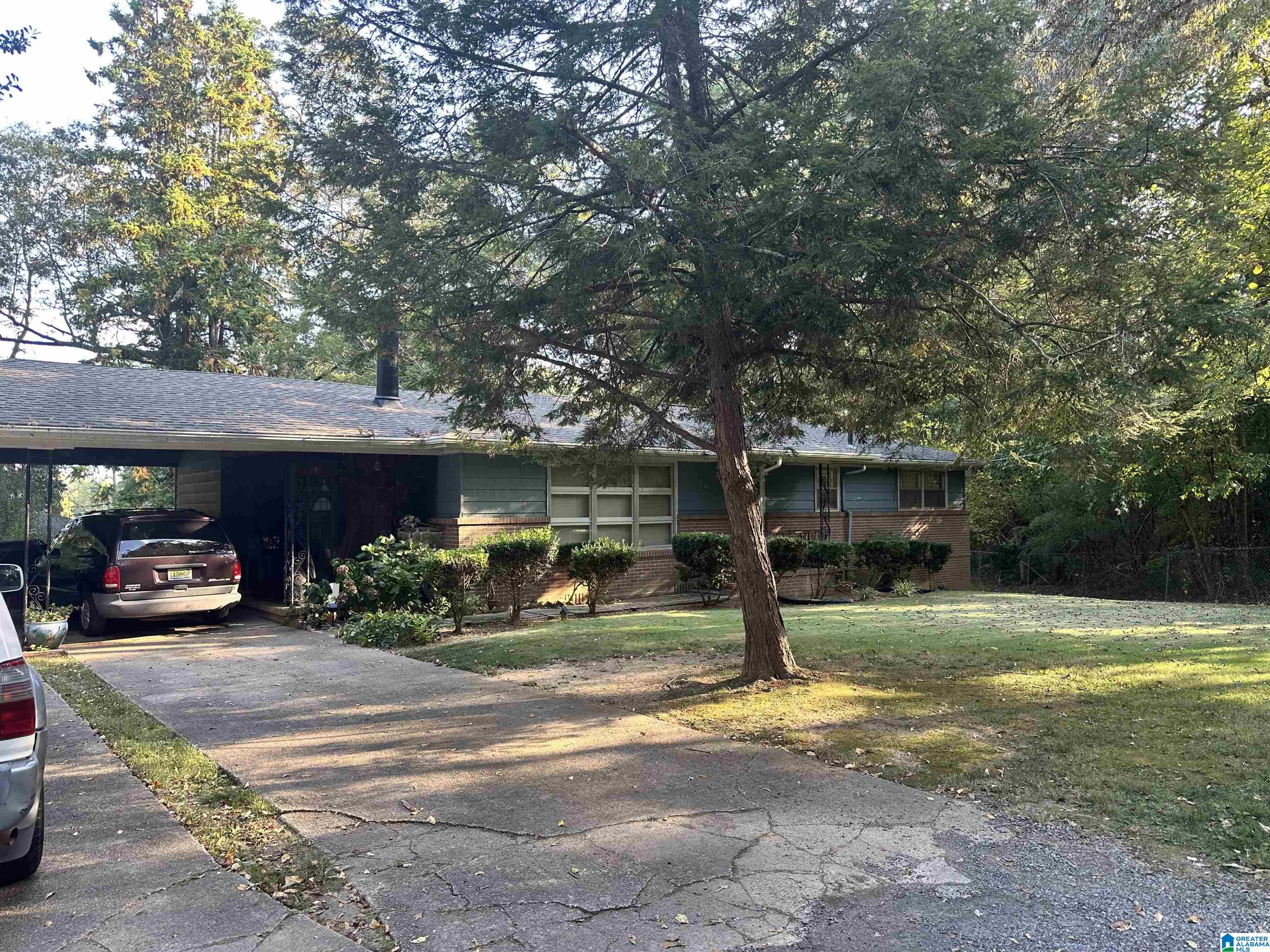 161 Cindy Lane Birmingham, AL 35214 - Photo 2 of 21