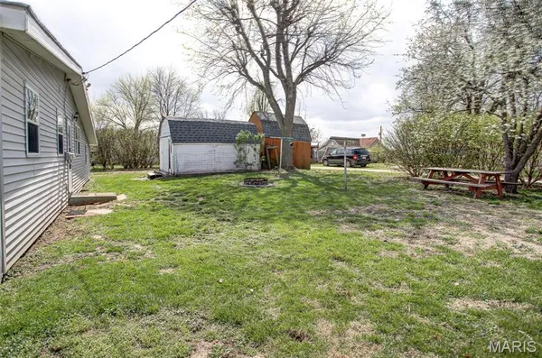 $91,900 | 508 North Main Street, Pleasant Hill, IL 62366
