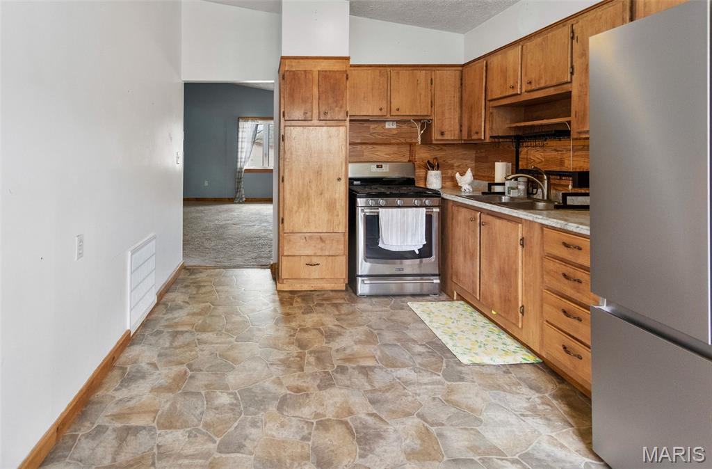 508 North Main Street Pleasant Hill, IL 62366 - Photo 18 of 77