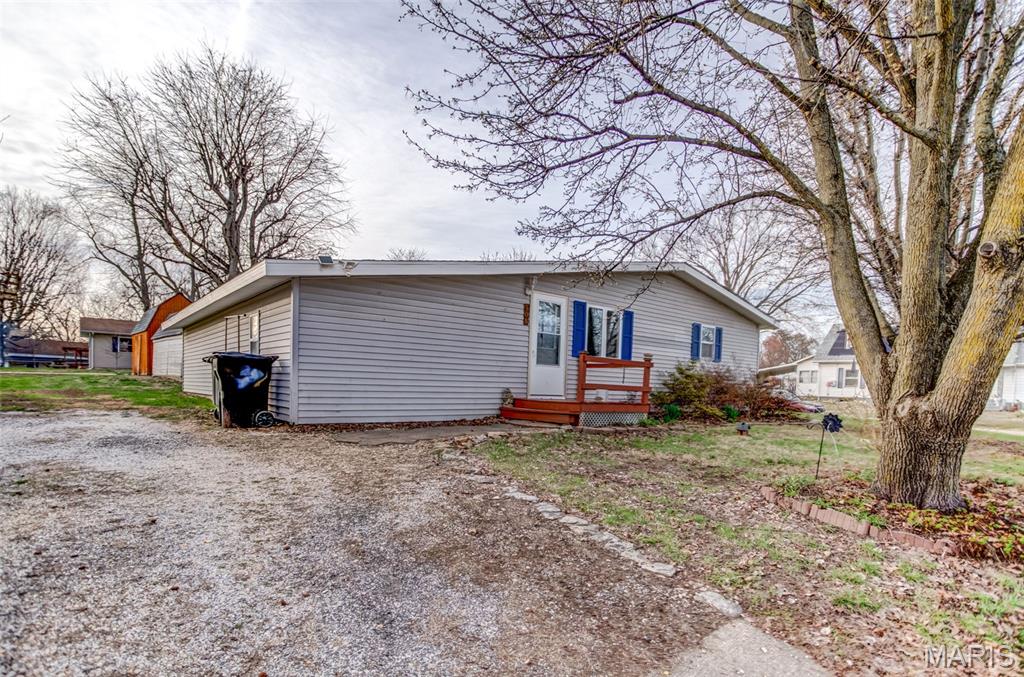 508 North Main Street Pleasant Hill, IL 62366 - Photo 45 of 77