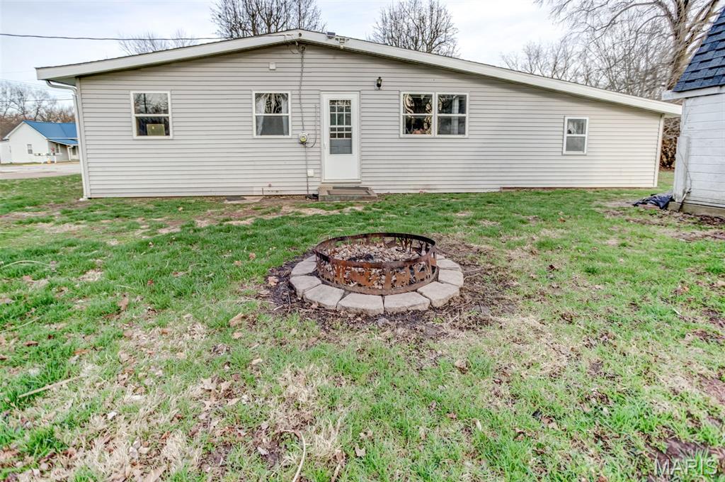 508 North Main Street Pleasant Hill, IL 62366 - Photo 49 of 77