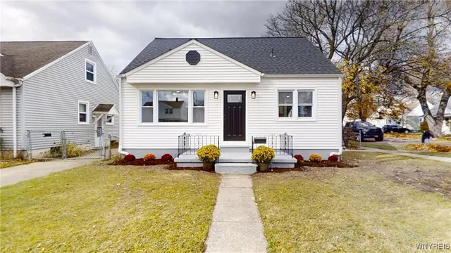 $239,900 | 88 Marbeth Court, Buffalo, NY 14220
