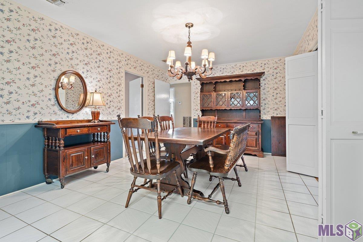 9141 Woodbine Street Baton Rouge, LA 70815 - Photo 11 of 21