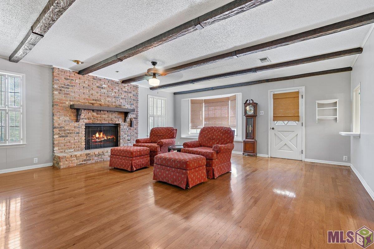 9141 Woodbine Street Baton Rouge, LA 70815 - Photo 3 of 21