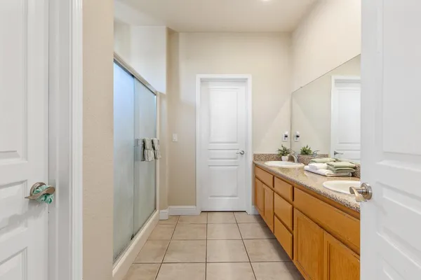 $558,000 | 2206 Edmart Street, Escalon, CA 95320