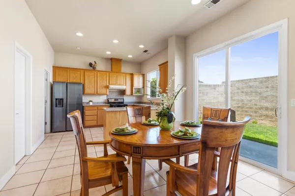 $558,000 | 2206 Edmart Street, Escalon, CA 95320
