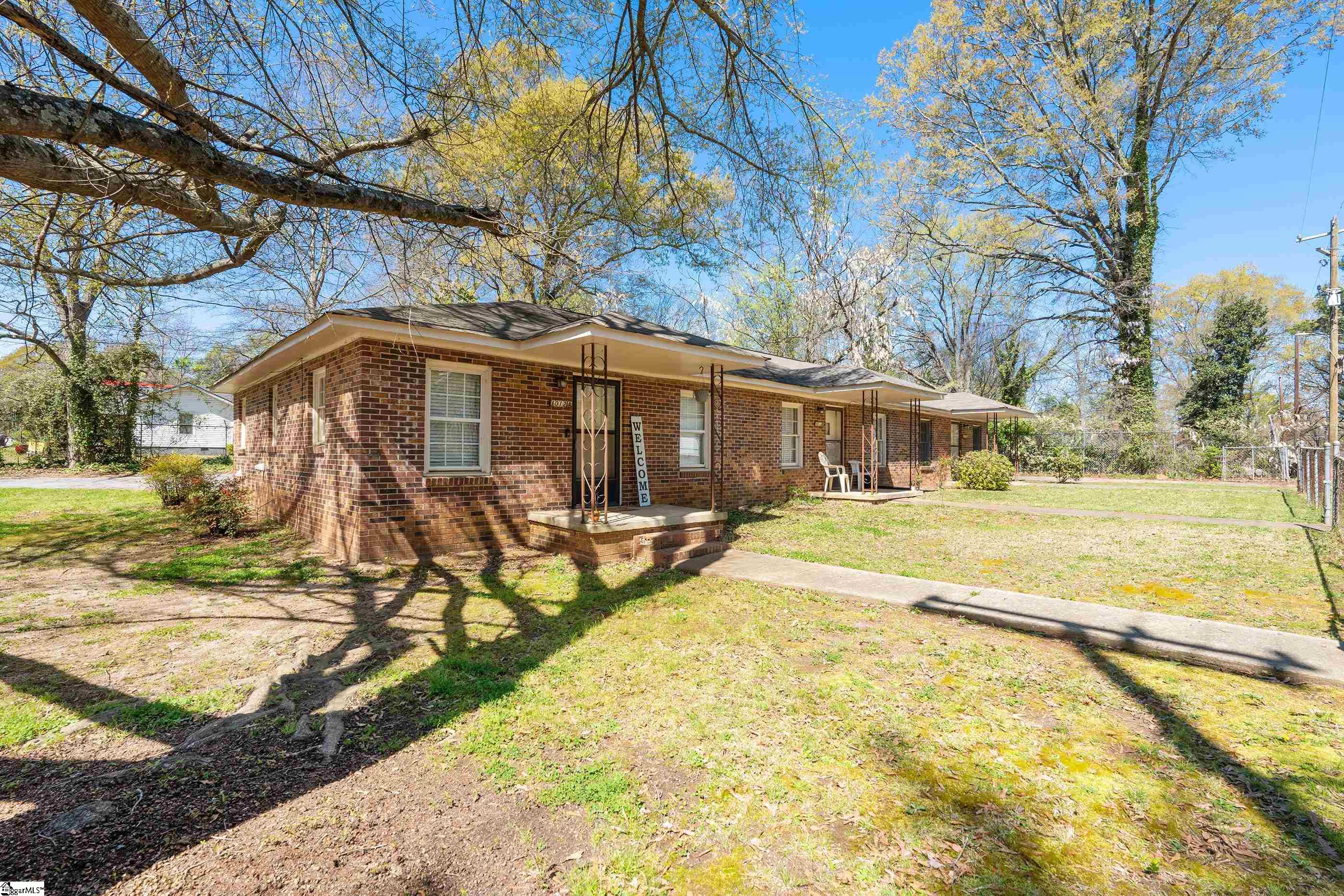 1012 Kennedy Street Anderson, SC 29624 - Photo 2 of 23
